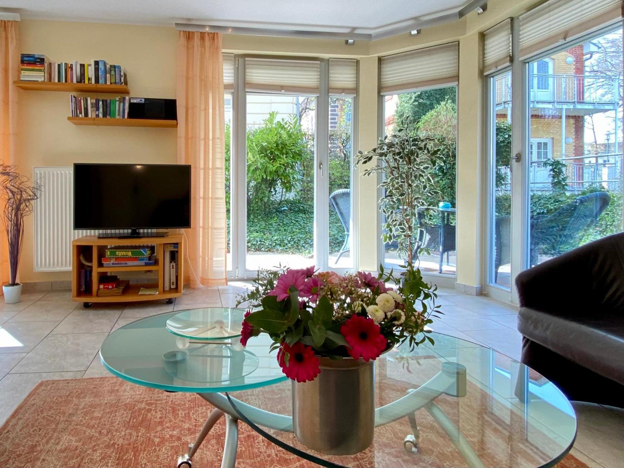 Residenz Bleichroeder - 14 Apartment Heringsdorf  Exterior photo